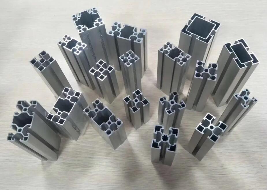 工業(yè)鋁型材裝配線工作臺(tái)有哪些優(yōu)勢(shì)